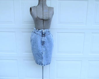 1990s Vintage acid washed denim pencil skirt, acid washed denim, S