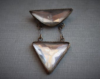 Art Deco Geometric Mirrored Vauxhall Diamond Glass Drop Brooch