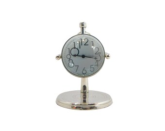 Antique Modern Vintage Looking Handicraft Brass Table Clock (Silver)