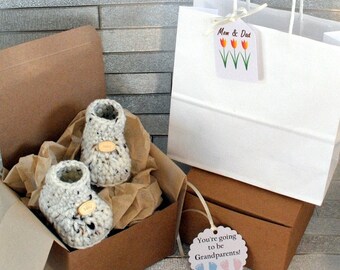 Pregnancy Reveal Box, Grandparents, Knitted Booties Miniature, Wooden Tags, Personalised Card, Craft Box, Daddy Surprise, Husband Gift Box