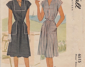 McCall 6515 / Vintage 40s Sewing Pattern / Dress / Size 18 Bust 36