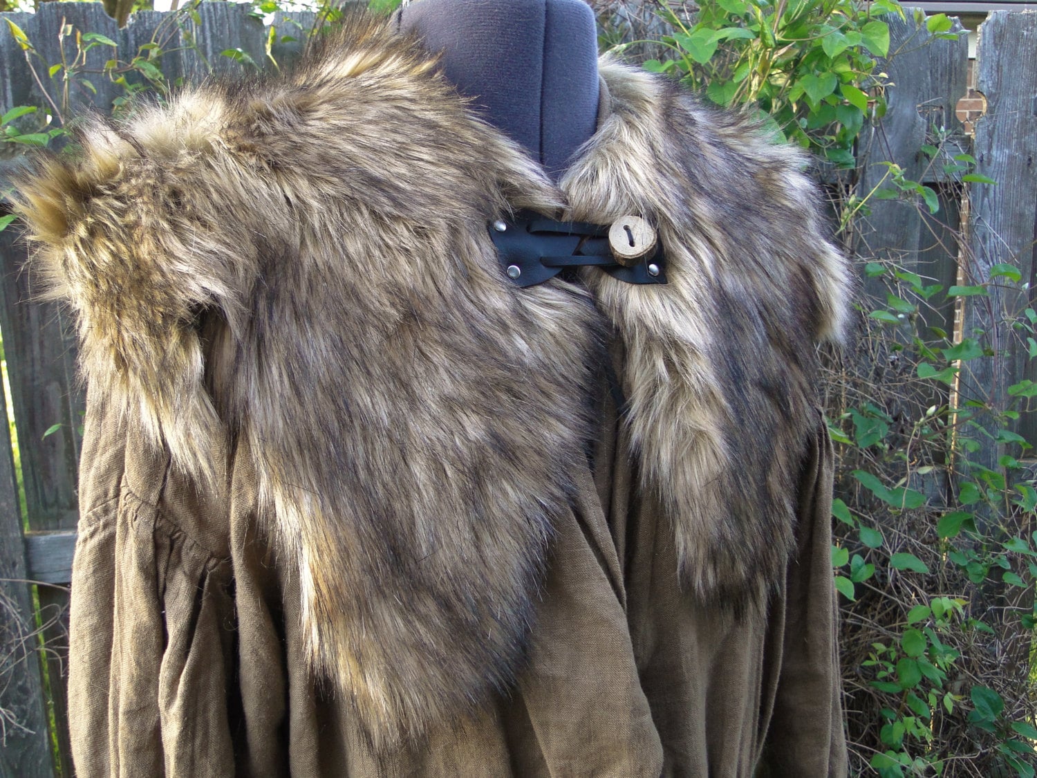 Viking Fur Capelet Mantle Medieval Barbarian Renaissance