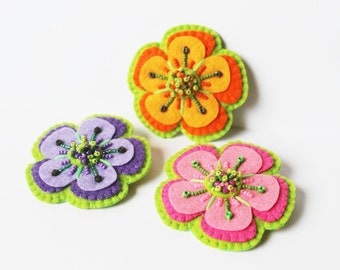 Felt Flower Brooch Bead embroidery Brooch Pink Purple Orange Flower Brooch Flower pin Girls jewelry Flower jewelry MADE TO ORDER