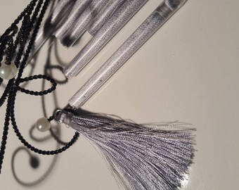Large gray tassel tassel with silver plated ring