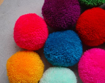 15 PCS x Large Round & Fluffy Pom Poms Handmade DIY Craft Supply (2" Diameter)