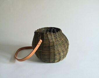 Green twisted fome wicker basket purse