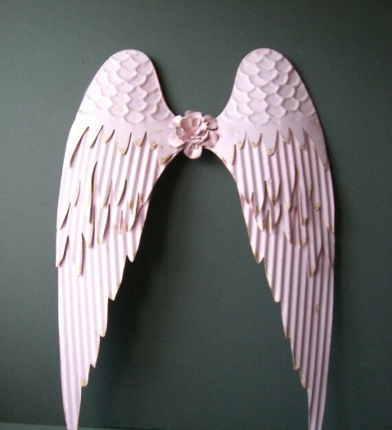 Angel Wings. Pink Angel Wings wall decor. Pink w/ Giled edges.