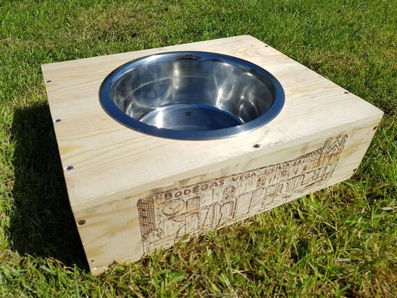 Reclaimed Wooden Wine Box Pet Feeder Bowl Station For Dogs