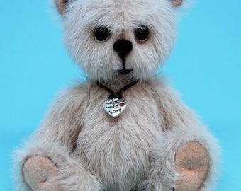 Miniature teddy bear, Handmade, Collectible, OOAK, Solo - 4" bear