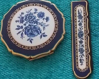 Vintage Stratton Enamel Flowers Compact Opening Comb Gold - GORGEOUS SALE