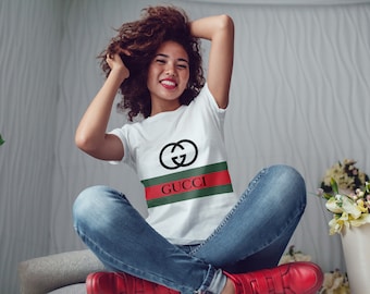 Gucci t-shirt women's lady white T-shirt Gucci logo Shirt for her Gucci Tee The making of Gucci Clothing women T-Shirt for her Gucci Shirt