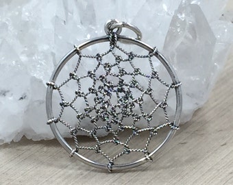 Dream Catcher Charm, Sterling Silver Dream Catcher Pendant, Native American Charm, PS01403