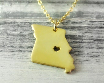 I heart Missouri Necklace Missouri pendant 18K gold plated state necklace state pendant map pendant hammered state necklace map jewelry