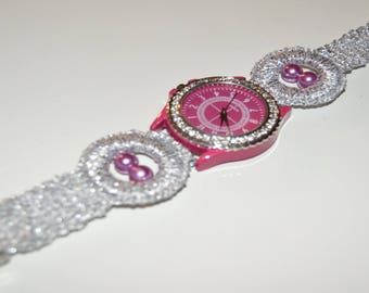 Silver and pink watch made in crochet