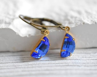 Crystal Drops - Vintage Earrings (VINOHR-71)