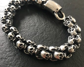 20 cm stainless steel skull bracelet