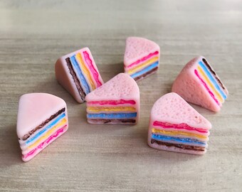 13x15mm.Miniature Cabochon Strawberry Cakes,Miniature Cookies,Miniature Cake Cabochon,Resin,Miniature Sweet,Miniature Strawberry
