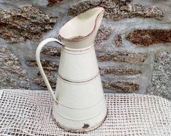 Vintage Enamel Pitcher, French Country Décor, Rustic Water Jug, Farmhouse Kitchen, Cream Enamelware