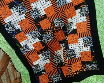BOOO! Cute Halloween lap quilt!
