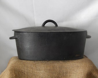 PRE**1909**Cast Iron Dutch Oven**ANTIQUE***