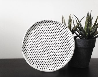 Black and white striped plate - Ring dish - Trinket dish - Jewellery dish