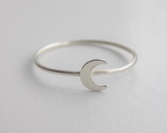 Moon ring - sterling silver - crescent moon ring - tiny moon ring - delicate moon ring - stackable ring - dainty jewelry - minimal moon ring