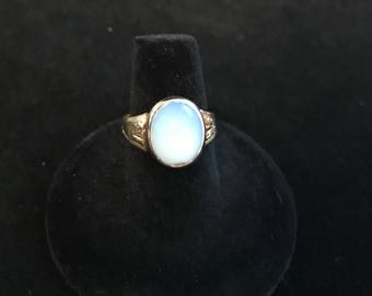 Vintage 14k Gold Moonstone Ring