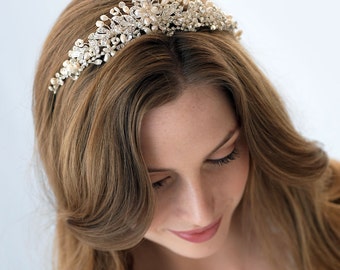 Crystal Bridal Tiara, Pearl Wedding Crown, Rhinestone Wedding Tiara, Bridal Hair Accessory, Vintage Bridal Crown, Bridal Headpiece ~TI-3236
