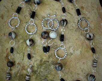 Cheetah Safari Necklace and Dangle Earring Jewelry Set