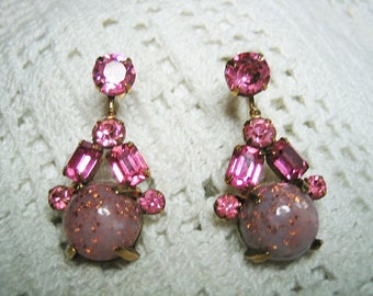 Vintage 50s Pink Rhinestone Confetti Prong Set Screw on Earrings