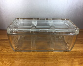 Clear Criss Cross Refrigerator Dish with Lid