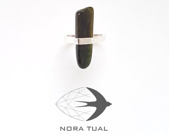 Epidote and 925 sterling silver ring