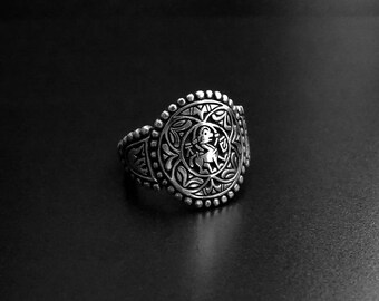 Queen Aethelswith silver ring