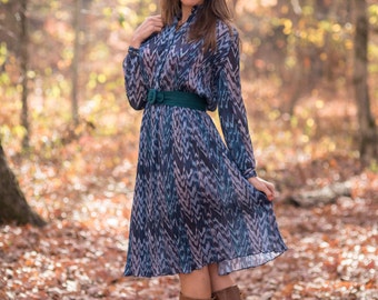 Vintage Navy Blue Turquoise Belted Accordion Pleated Dress (Size Medium/Large)