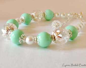 Mint Green Pearl Bracelet Crystal Bracelet Mint Green Jewelry Bridesmaid Gift Green Wedding Jewelry Wedding Set Rainbow Crystal Bracelet