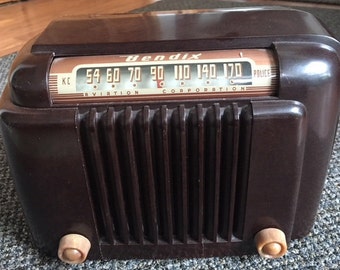 1940's Bendix Bakelite radio model 0526A
