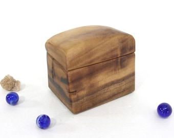 Oregon Myrtlewood Box, Valentines Gift, presentation box, engagement ring box, ring bearer box, earring box, jewelry box, cuff links box