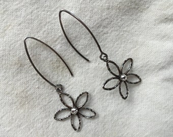 Sterling Flower Earrings - 728