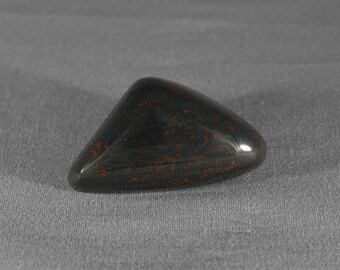 Bloodstone Freeform Cabochon (CA_00299)