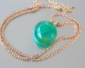 Necklace: Swirls of clear - glass Lampwork pendant.