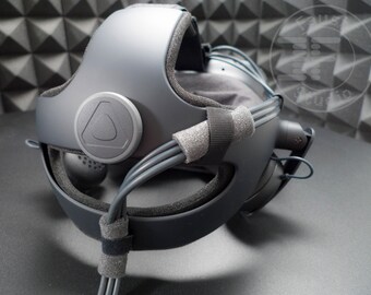 HTC Vive Deluxe Audio Strap Cable Solution.