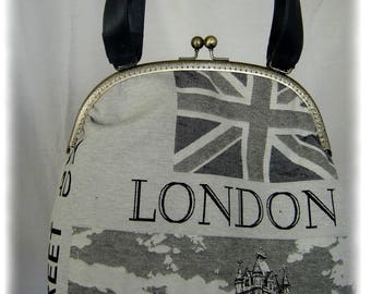 bag with back clasp