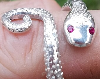 Jewelry,Sterling Silver snake ring with ruby eyes