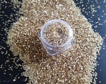 Gold chunky glitter / large glitter / project glitter / art glitter / loose glitter / craft glitter / christmas glitter / glitter powder diy