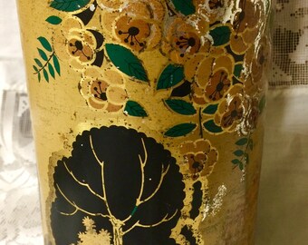 Decorative OLD tin can