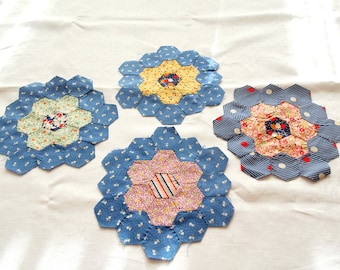 4 Hand Pieced Antique Quilt Blocks 1920s 1930s Grandmothers Flower Garden