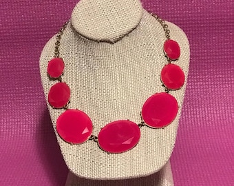 Pink chunky statement necklace