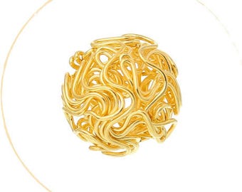 A bead wire, round, gold, 14 mm in diameter