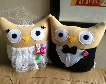 Bride and Groom Owl Plushies- Owl Bride and Groom Plushies- Wedding gift owls- set of two