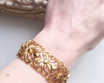 80's Vintage Monet Golden Ornate Bracelet